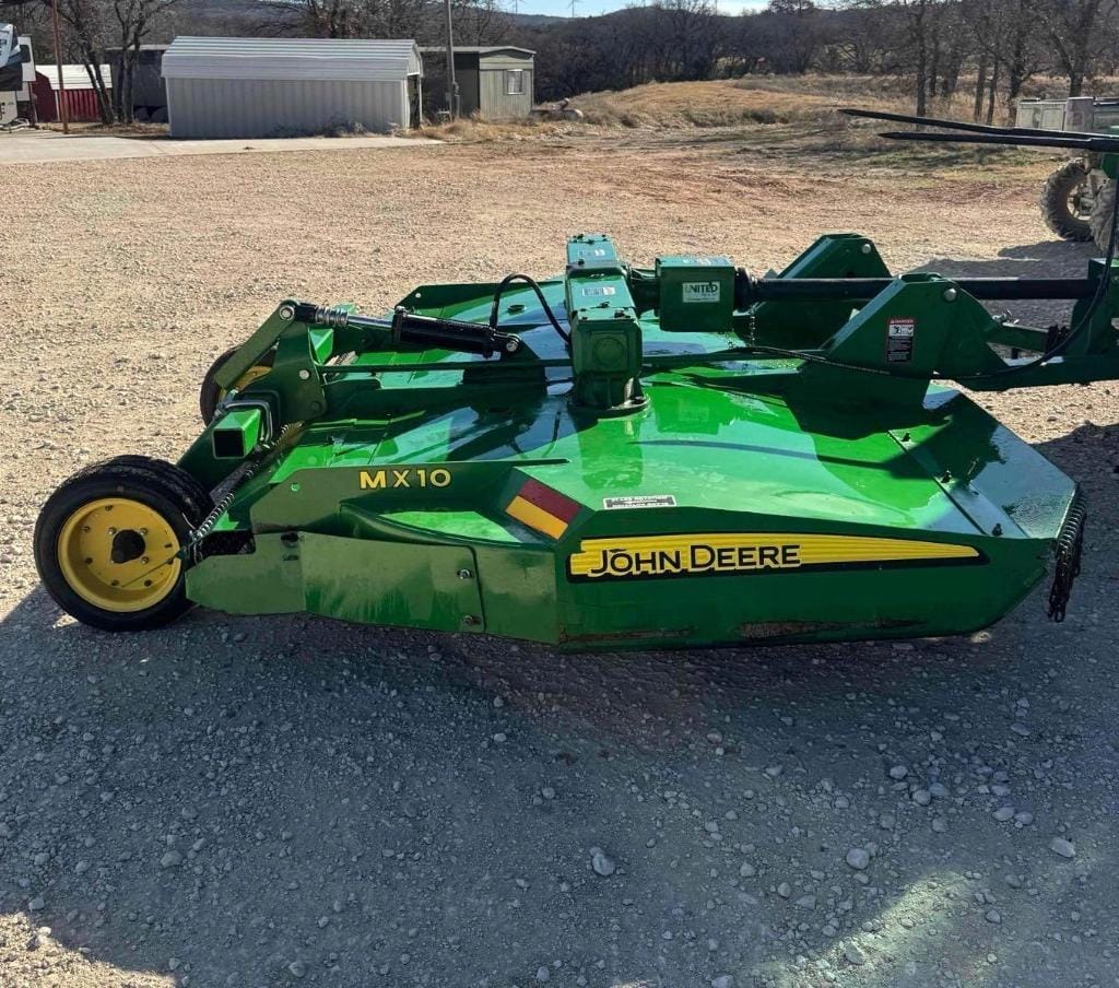 John Deere MX10 Equipment Image0