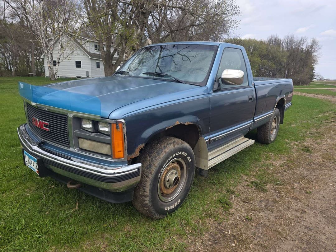 Image of GMC 1500 Primary image