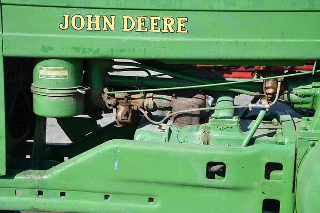 Image of John Deere A equipment image 4