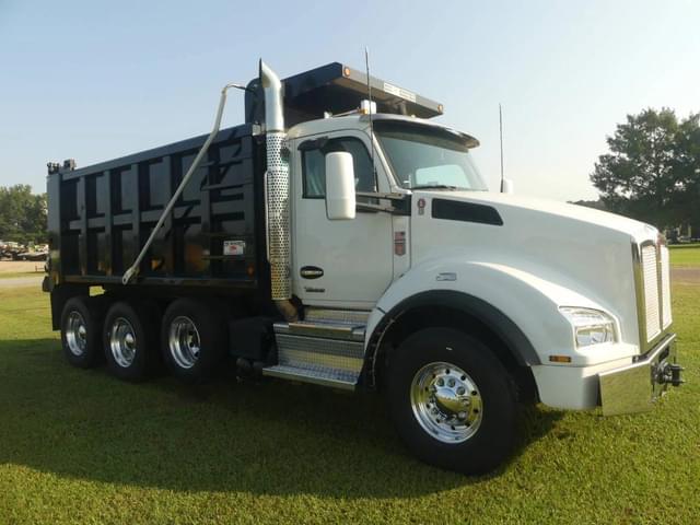 Image of Kenworth T880 equipment image 1