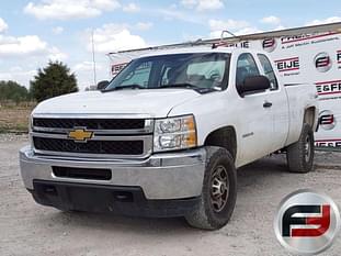 2013 Chevrolet 2500HD Equipment Image0