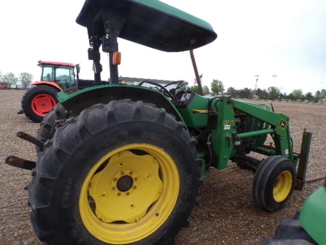 Image of John Deere 5300 equipment image 3
