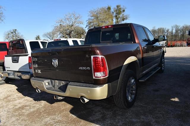 Image of Dodge Ram 1500 equipment image 2