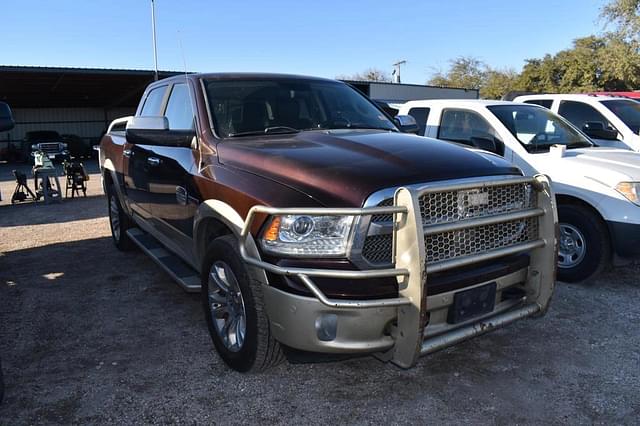 Image of Dodge Ram 1500 equipment image 1