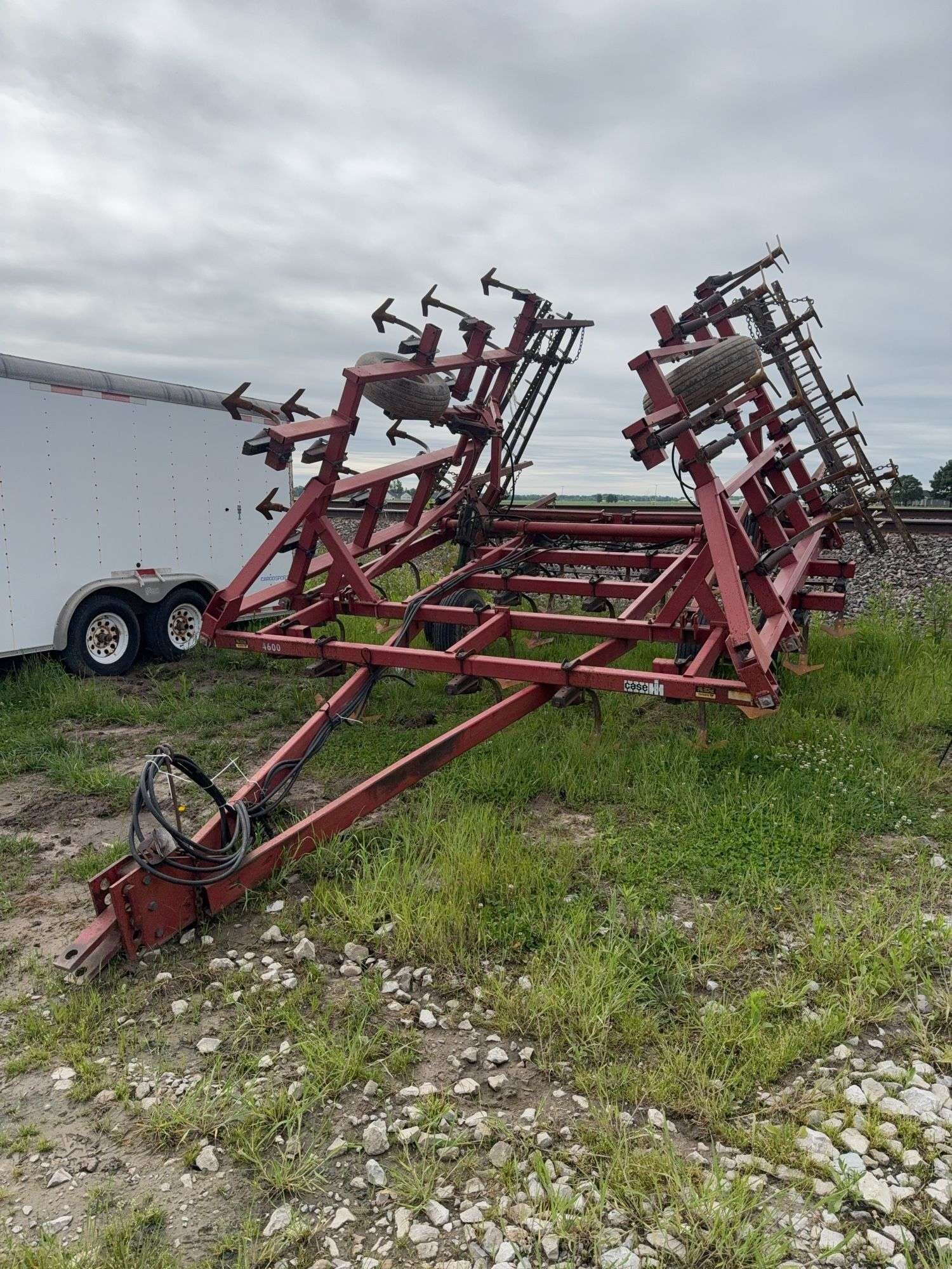 Case IH 4600 Equipment Image0