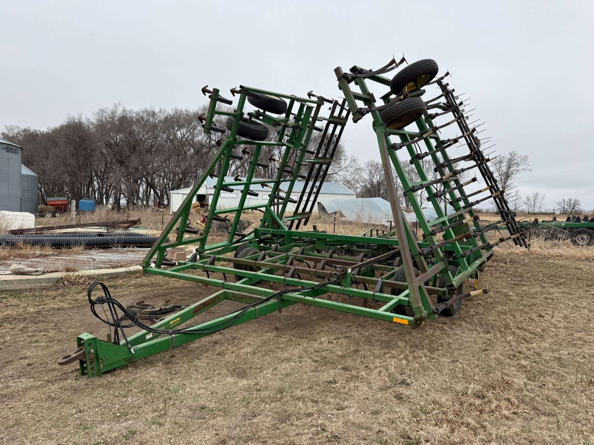 John Deere 960 Equipment Image0