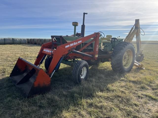 Image of John Deere 4020 equipment image 2