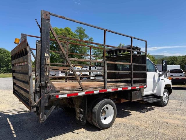 Image of Chevrolet C4500 equipment image 3