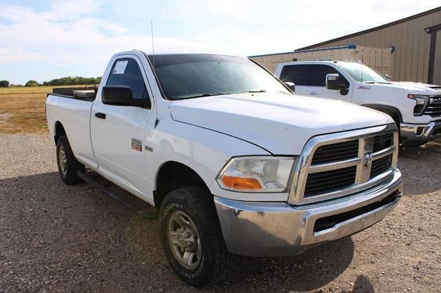 Image of Dodge Ram 2500 equipment image 1