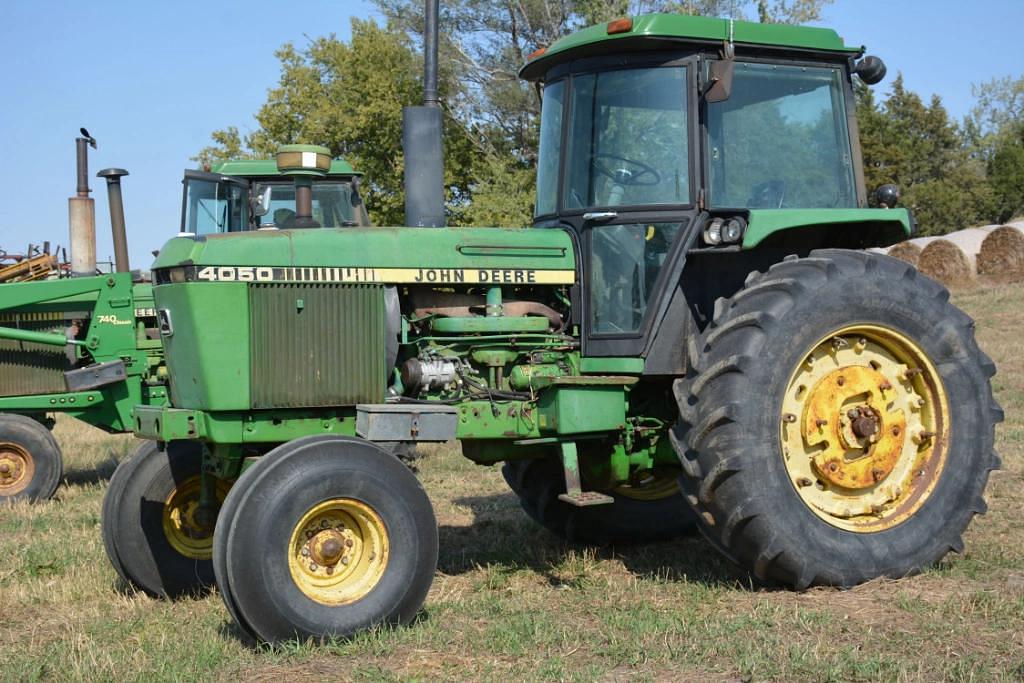 Image of John Deere 4050 Primary image