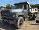 1982 Ford F-800 Image
