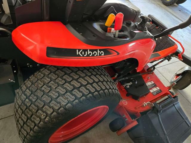 Image of Kubota ZD1021 equipment image 3