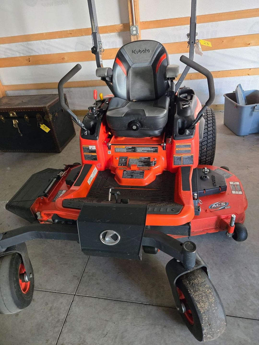 Image of Kubota ZD1021 Primary image