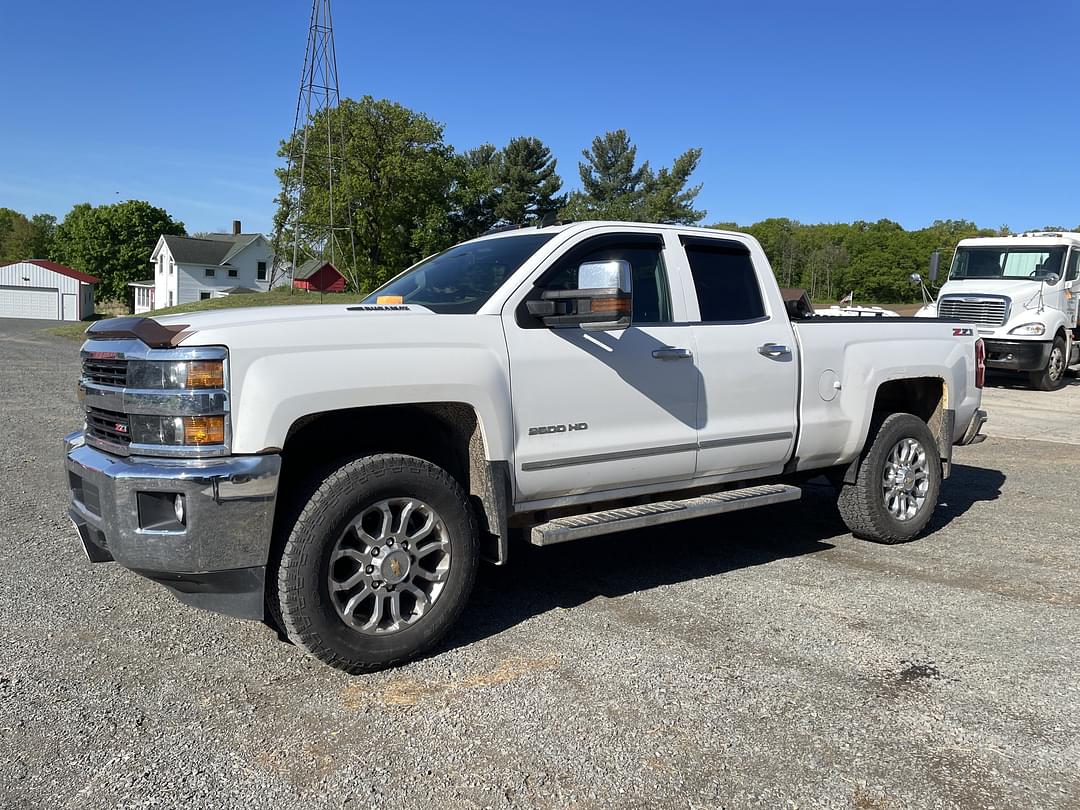Image of Chevrolet 2500HD Primary image