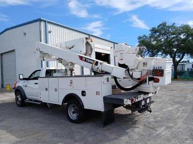 Image of Dodge Ram 5500 equipment image 2