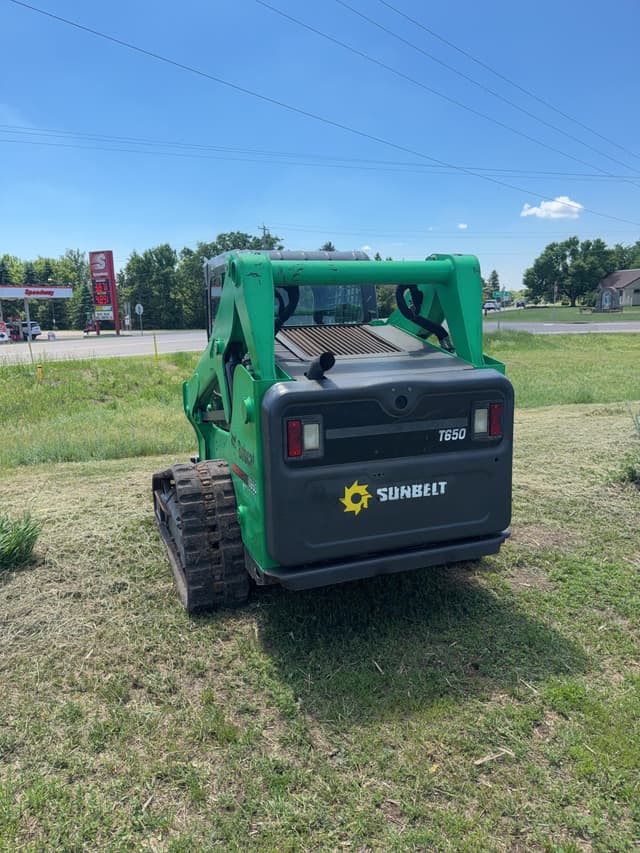 Image of Bobcat T650 equipment image 4