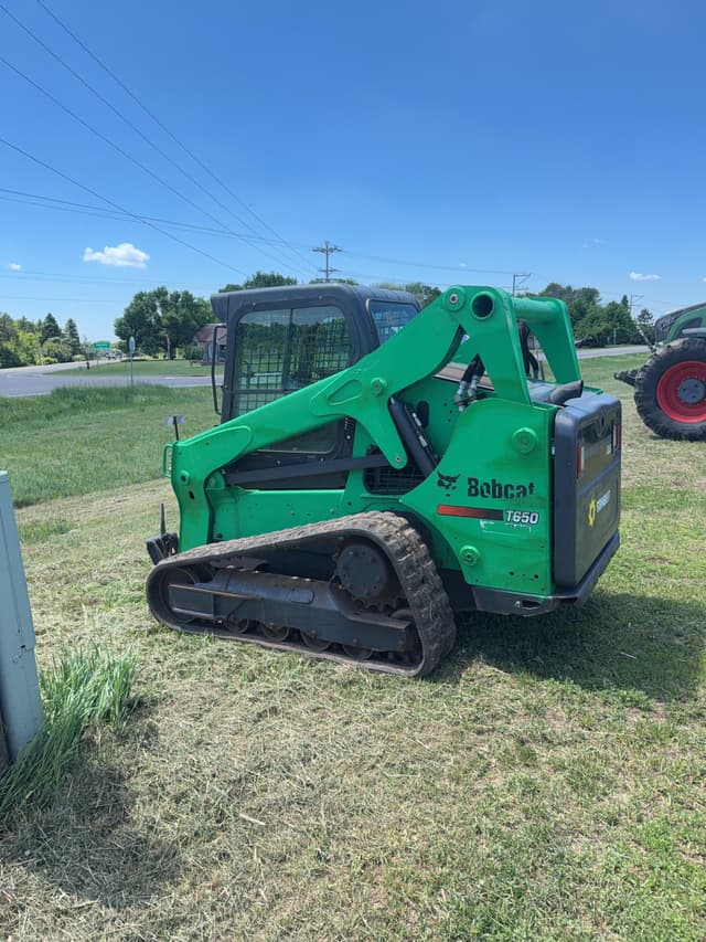 Image of Bobcat T650 equipment image 3