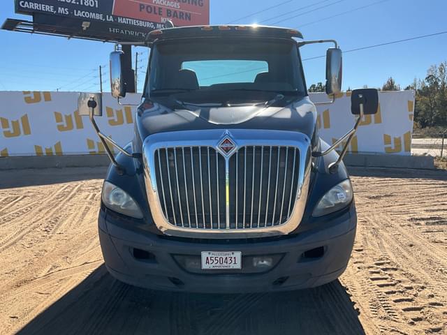 Image of International Prostar Plus equipment image 1