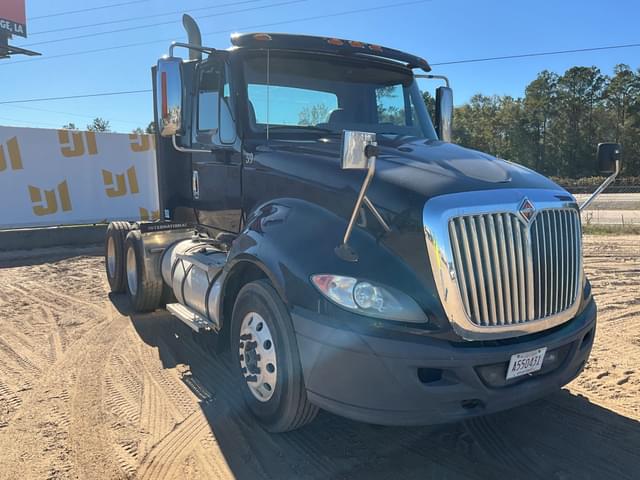 Image of International Prostar Plus equipment image 2