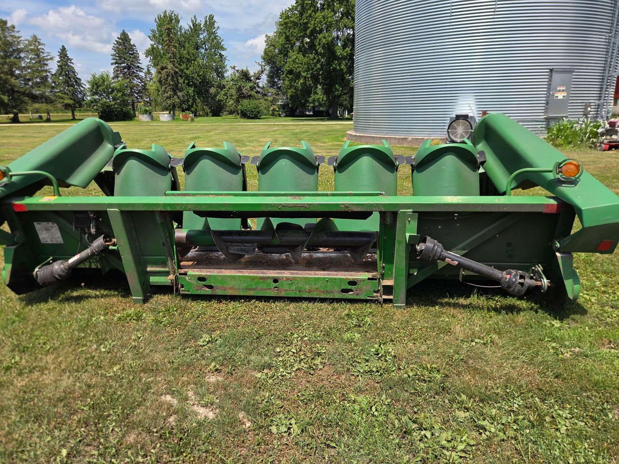 John Deere 693 Equipment Image0