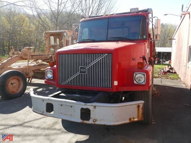 Image of Volvo WG equipment image 1