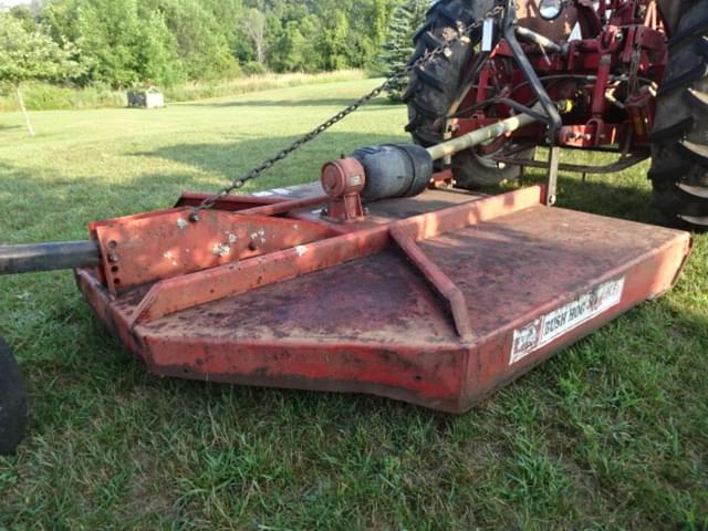 Image of Bush Hog Squealer equipment image 3