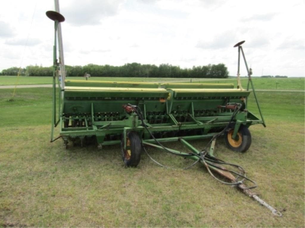 Image of John Deere LL166 Primary image
