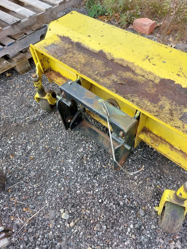 Image of John Deere 51" Broom equipment image 4
