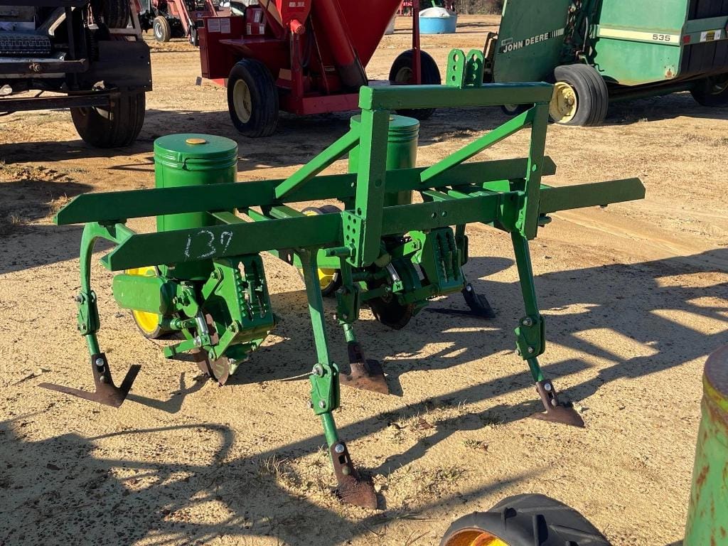 Main image John Deere 71