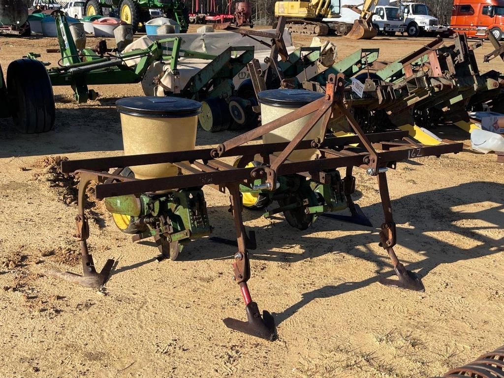 Main image John Deere 71