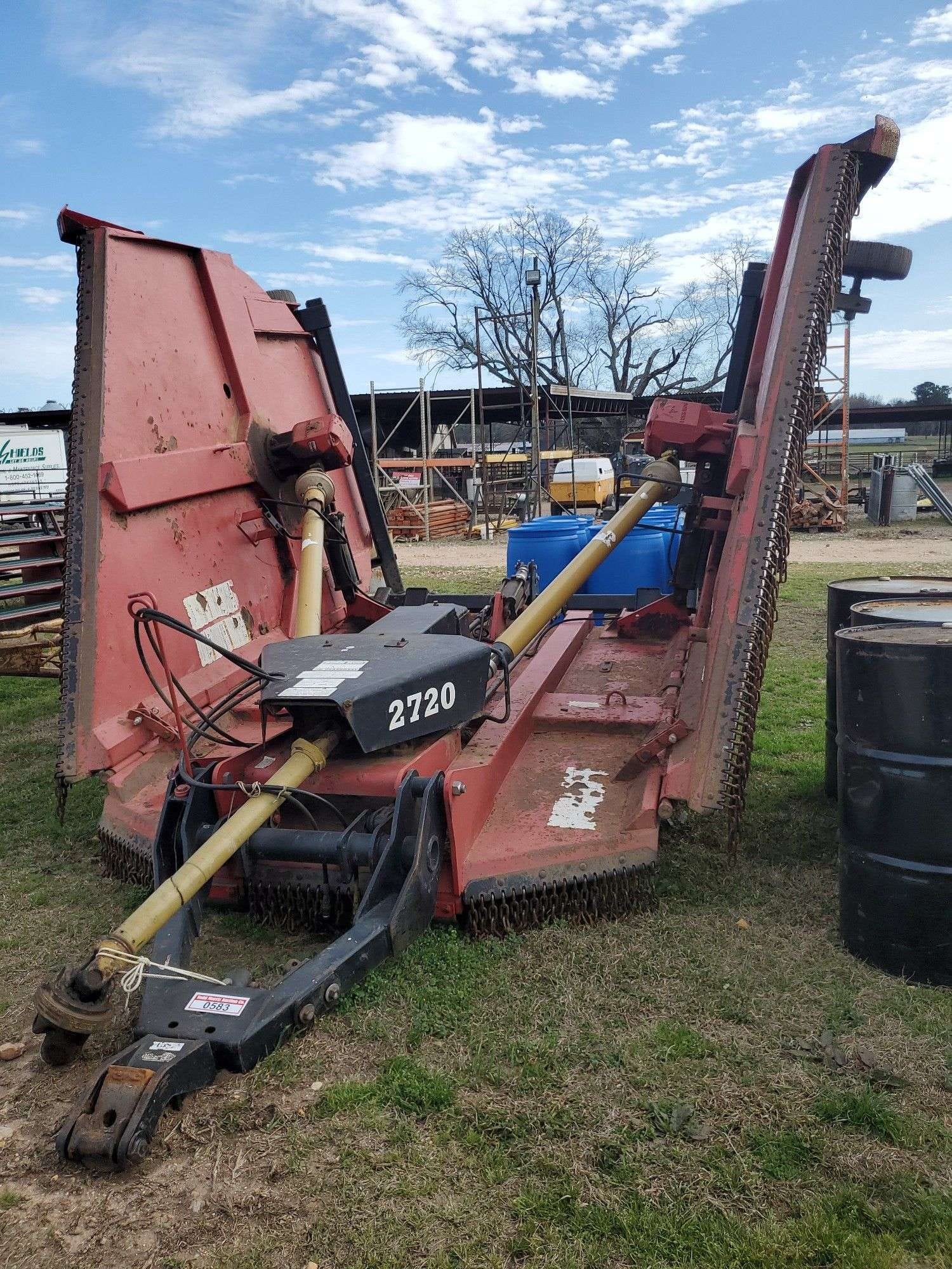 Bush Hog 2720 Equipment Image0