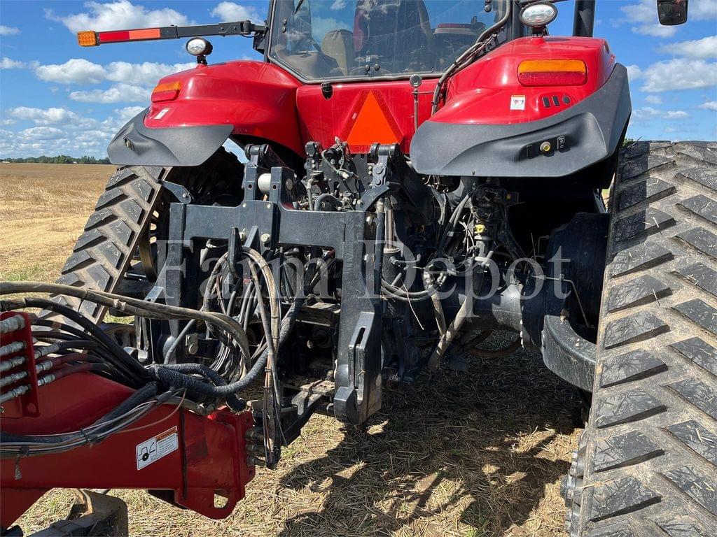 Image of Case IH Magnum 340 Rowtrac Primary image