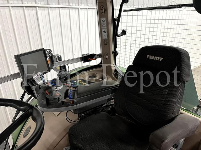 Image of Fendt 933 Vario equipment image 4