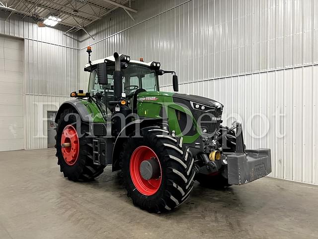 Image of Fendt 933 Vario equipment image 2