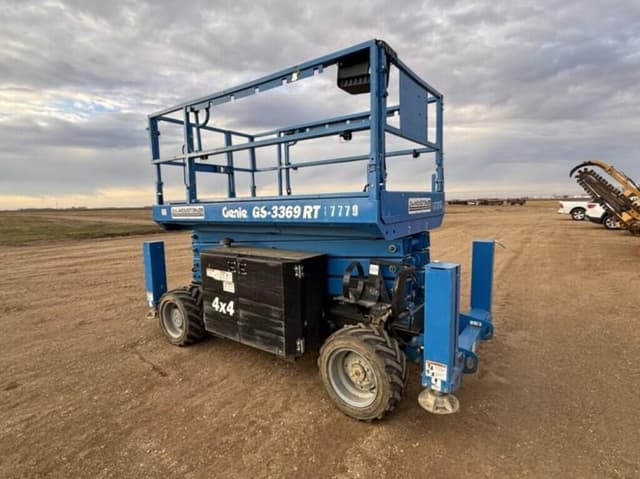 Image of Genie GS-3369RT equipment image 2