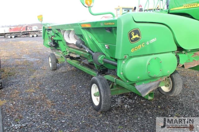 Image of John Deere 608C equipment image 3