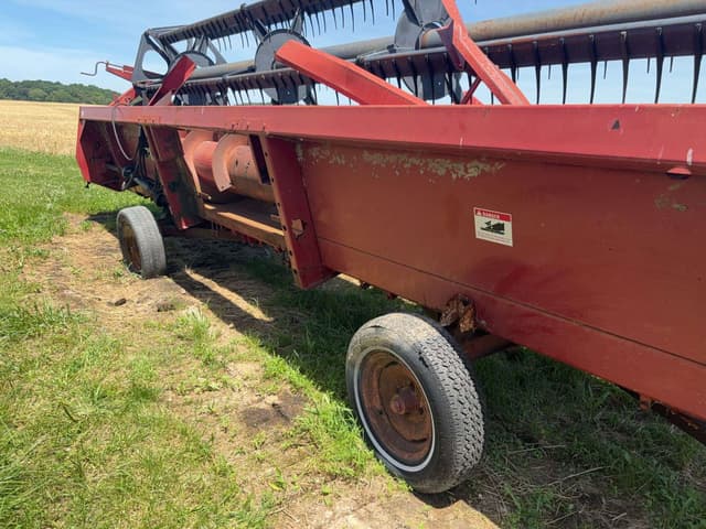 Image of International Harvester 1020 equipment image 3