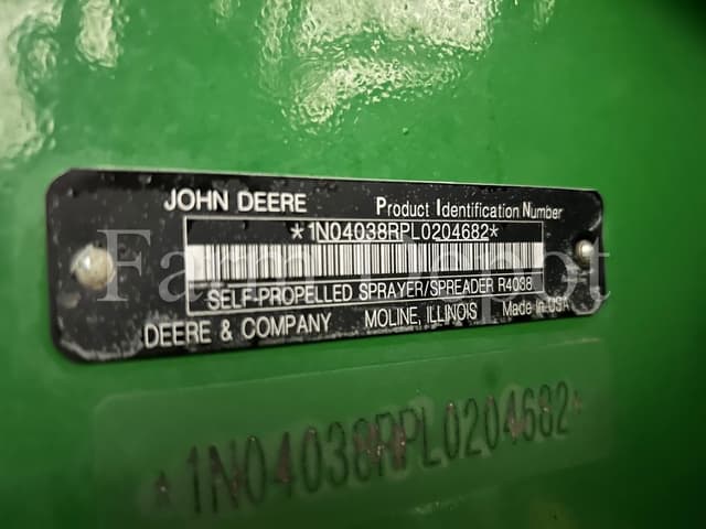 Image of John Deere R4038 equipment image 1