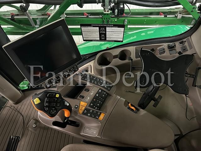 Image of John Deere R4038 equipment image 3