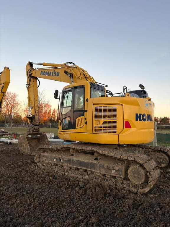 Image of Komatsu PC238USLC-11 equipment image 1