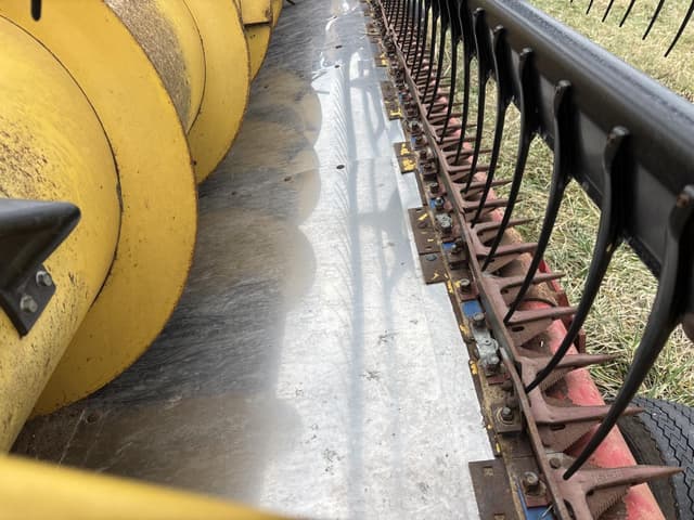 Image of New Holland 973 equipment image 3