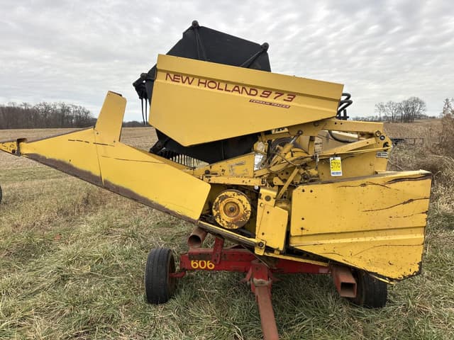 Image of New Holland 973 equipment image 1