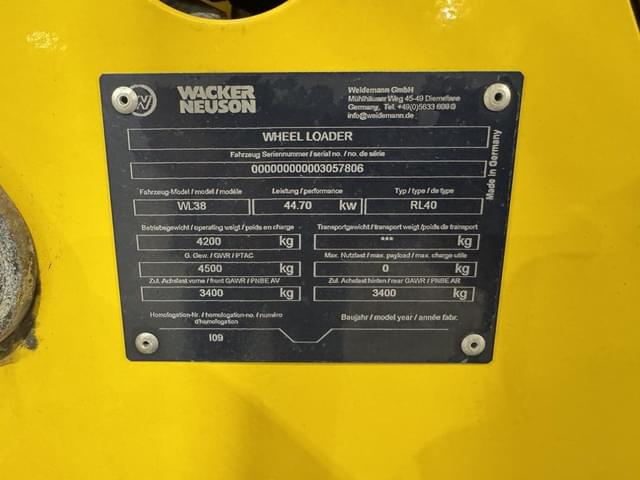 Image of Wacker Neuson WL38 equipment image 1