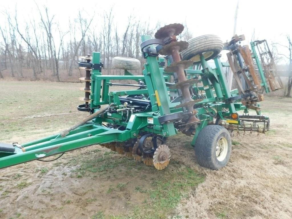 2000 Great Plains 1800TC Equipment Image0