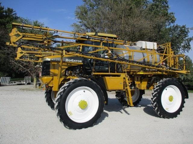 2000 Ag-Chem RoGator 1254 Equipment Image0