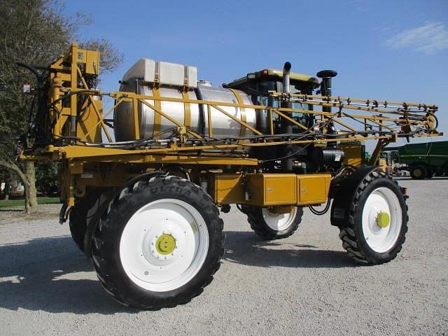 Image of Ag-Chem RoGator 1254 equipment image 4