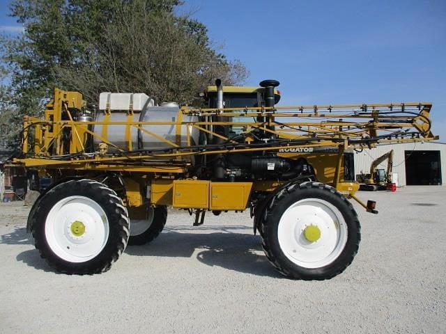 Image of Ag-Chem RoGator 1254 equipment image 3