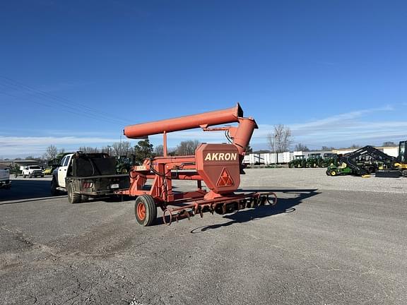 Image of Akron E180 equipment image 4