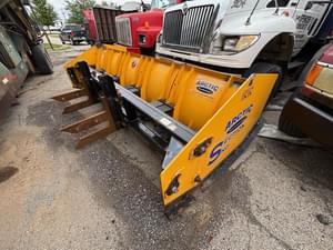 2000 Arctic 14HD Image