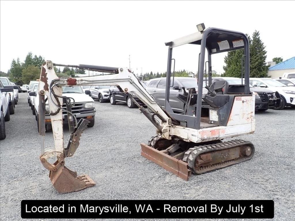 2000 Bobcat 322 Equipment Image0